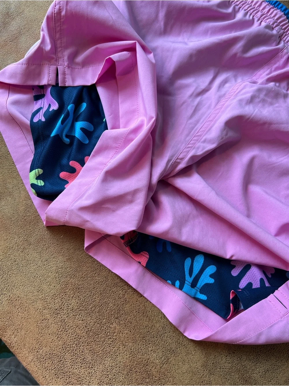 chubbies Pink Swim Trunks with Blue Waist Trim XL